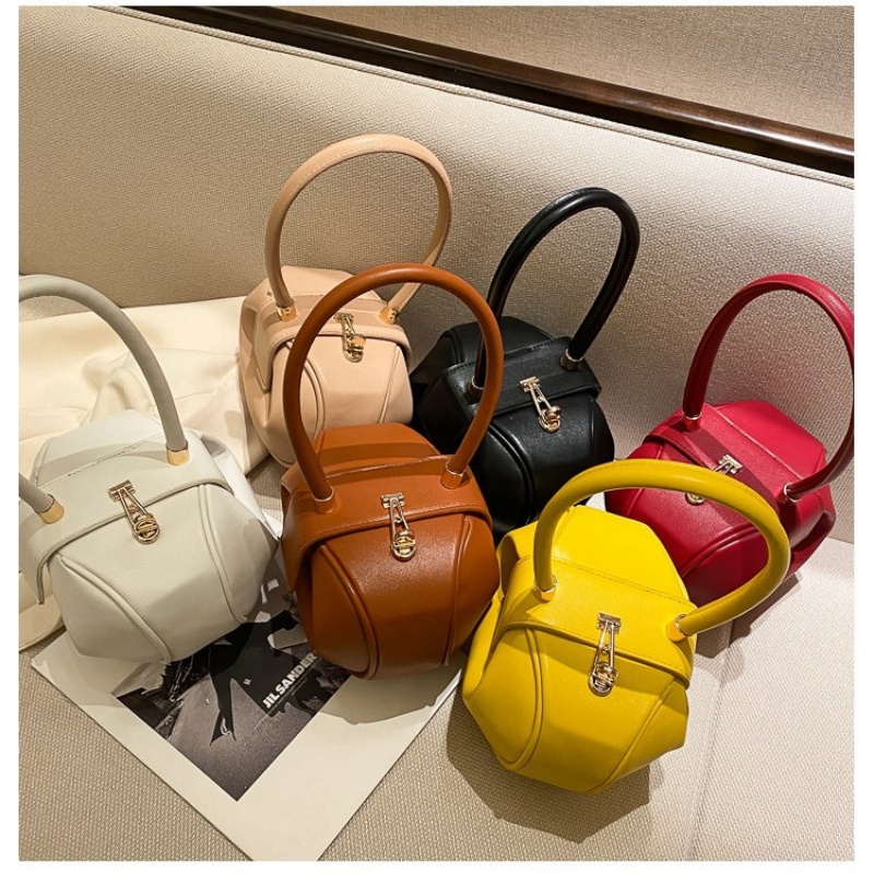    Ronde bal dameshandtas Me - Luxury Bags Sales recensie en prijs