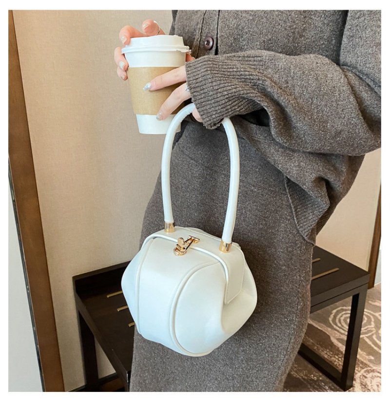     Ronde bal dameshandtas Me - Luxury Bags Sales recensie en prijs