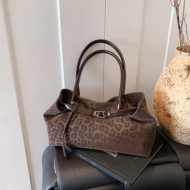 Luipaardprint naaigaren Hasp J - Luxury Bags For Sale recensie en prijs